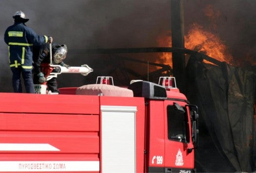 Πάτρα: Λεωφορείο με μαθητές άρπαξε φωτιά εν κινήσει! Ένα άτομο στο νοσοκομείο